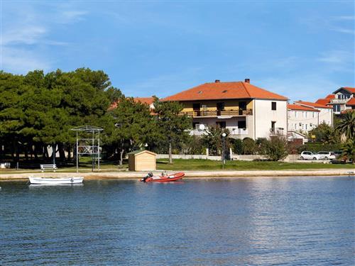 Holiday apartment - 5 persons -  - Ulica Ivana Pavla II. - 23233 - Privlaka