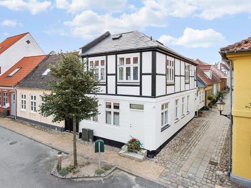 Ferienhaus - 4 Personen -  - Badstuestræde - 5610 - Assens