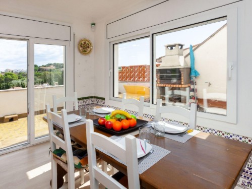 Sommerhus - 8 personer -  - 17130 - L'escala