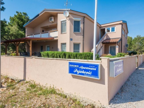 Holiday apartment - 4 persons -  - Virski put - 23234 - Vir