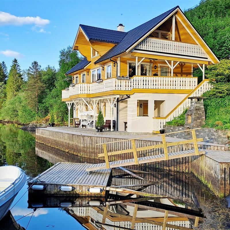  - 8 personer -  - Dalsfjordvegen - Bjørvikstranda - 6977 - Bygstad