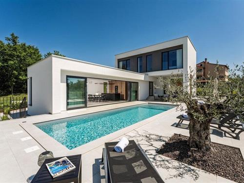 Holiday home - 6 persons -  - St.Padovan - 52440 - Porec