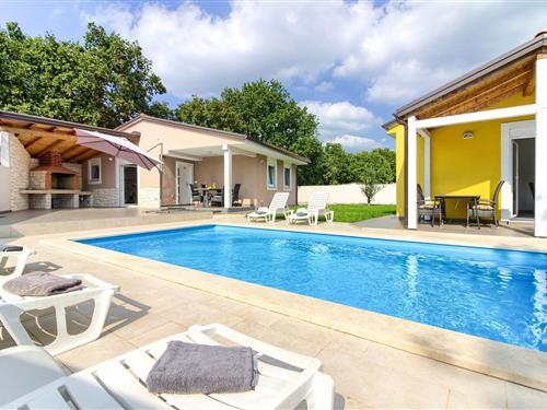 Fritidshus - 8 personer -  - VALTURA 2C, - 52100 - Valtura