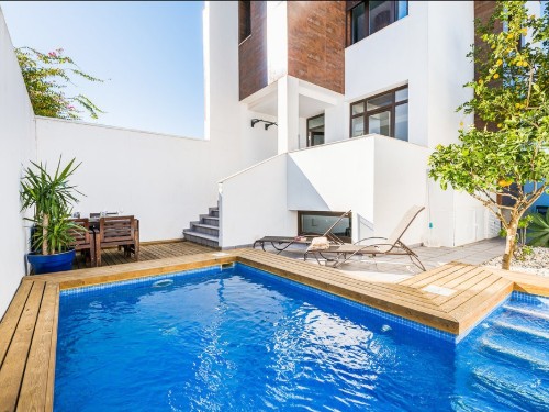 Sommerhus - 8 personer -  - Avd de la fragata - 11140 - Conil De La Frontera