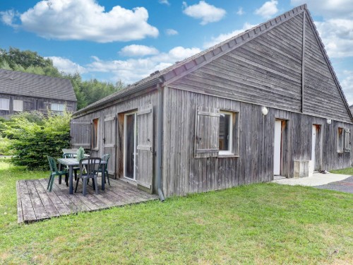 Ferienhaus - 4 Personen -  - 19300 - Egletons
