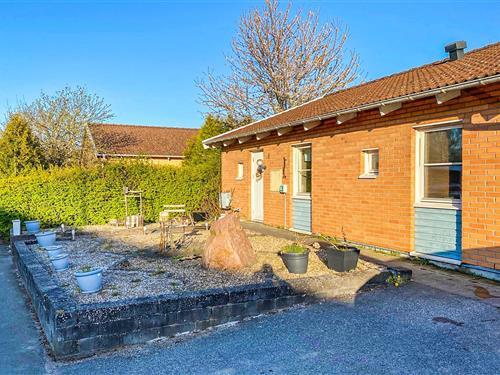 Holiday home - 2 persons -  - Vemmenhögsvägen - 232 54 - Åkarp