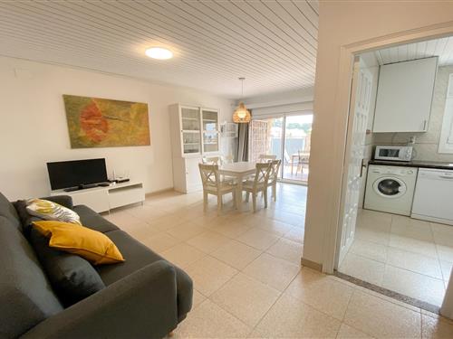 Villa - 6 personer -  - 17130 - L'escala