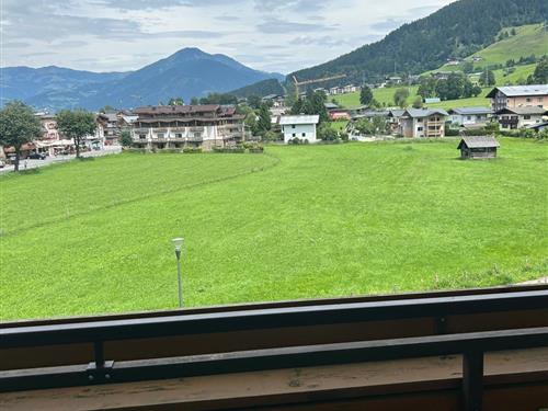 Holiday Home/Apartment - 4 persons -  - Nikolaus-Gassner-Straße - 5710 - Kaprun