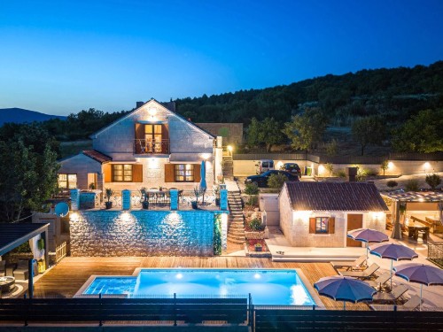 Fritidshus - 8 personer -  - Dubrava - Makarska-Lovrec - 21257 - Lovrec