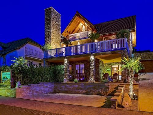 Ferienwohnung - 5 Personen -  - Auf dem Flur - 54552 - Schalkenmehren