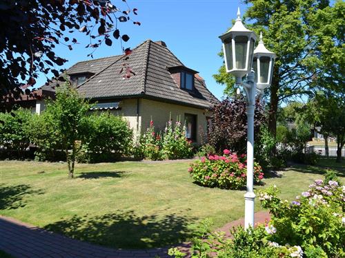 Holiday Home/Apartment - 6 persons -  - Hohenzollernstr. 26 - - 25761 - Büsum