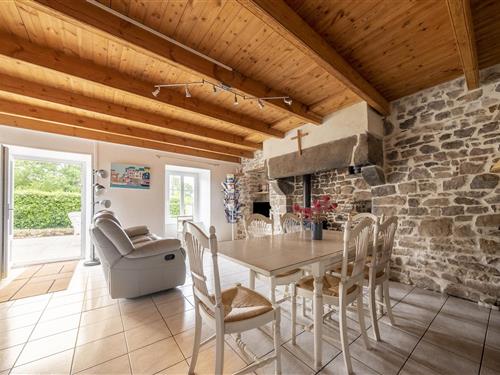 Holiday home - 5 persons -  - 50200 - Saussey