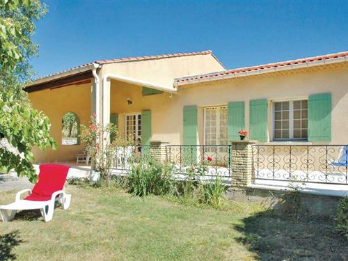 Holiday home - 5 persons -  - Rue des Bergeries - 84390 - Saint Trinit
