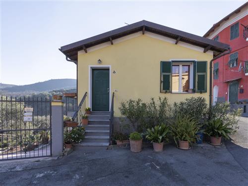 Holiday Home/Apartment - 5 persons -  - Pontedassio - 18027