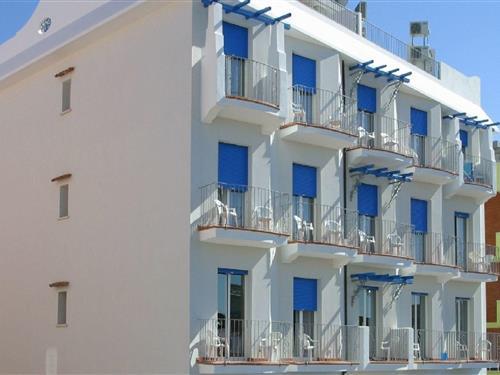 Holiday Home/Apartment - 6 persons -  - 47900 - Rimini