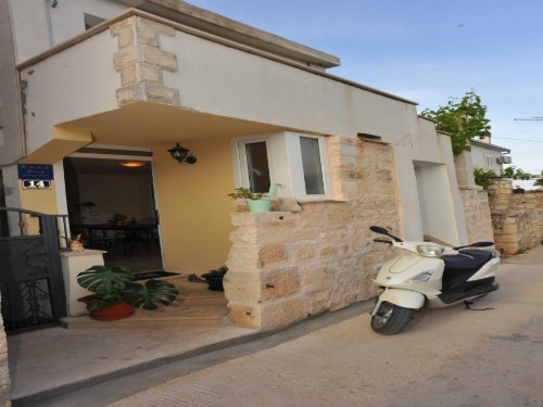 Ferieleilighet - 4 personer -  - 21403 - Sutivan