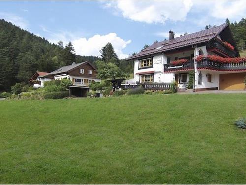 Holiday Home/Apartment - 5 persons -  - 72270 - Baiersbronn-Mitteltal