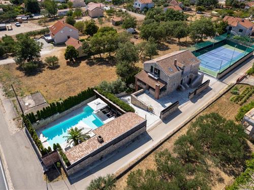 Sommerhus - 14 personer -  - Kralja Tomislava - Zadar-Murvica - 23000 - Zadar