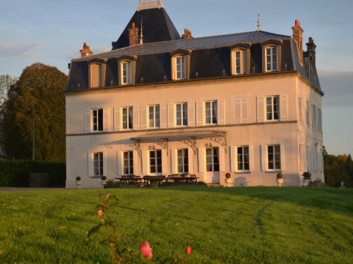 Slott / Borg - 23 personer -  - 27260 - Asnières