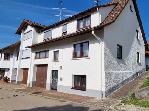 Holiday home - 6 persons -  - 78669 - Wellendingen