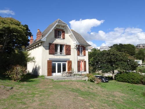 Holiday home - 9 persons -  - 50270 - Barneville-Carteret