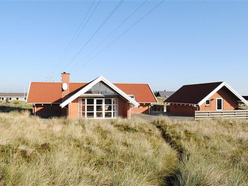 Sommerhus - 6 personer -  - Fyrmarken - Nr. Lyngvig - 6960 - Hvide Sande