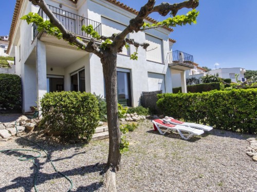 Sommerhus - 8 personer -  - 17130 - L'escala