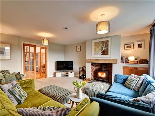 Holiday home - 8 persons -  - Harrogate - HG3 4JR