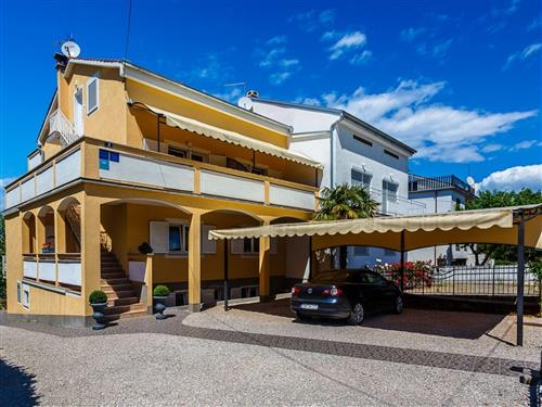 Holiday apartment - 3 persons -  - Kazimira Ostrogovica - 51511 - Malinska