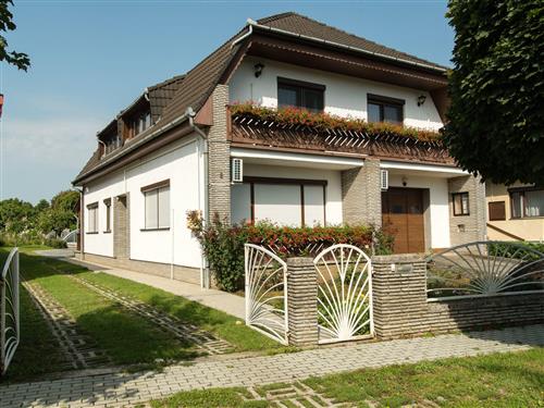 Holiday apartment - 10 persons -  - Balatonkeresztur - 8648