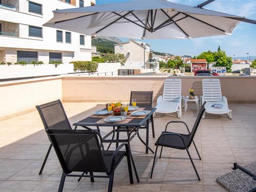 Holiday Home/Apartment - 4 persons -  - Ulica Mile Gojsalica - Split-Podstrana - 21311 - Podstrana