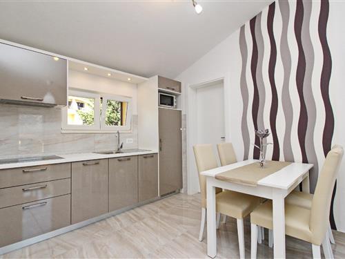 Holiday apartment - 4 persons -  - Stjepana Radica - 51523 - Baška