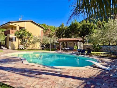 Sommerhus - 4 personer -  - 98034 - Francavilla Di Sicilia