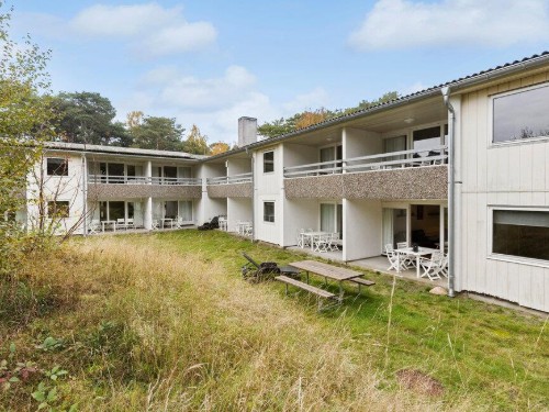 Ferielejlighed - 4 personer -  - Sirenevej 2 st, - Dueodde - 3730 - Nexø