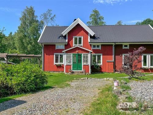 Holiday home - 6 persons -  - Västra Hunghult - Seglora/Borås - 515 93 - Seglora
