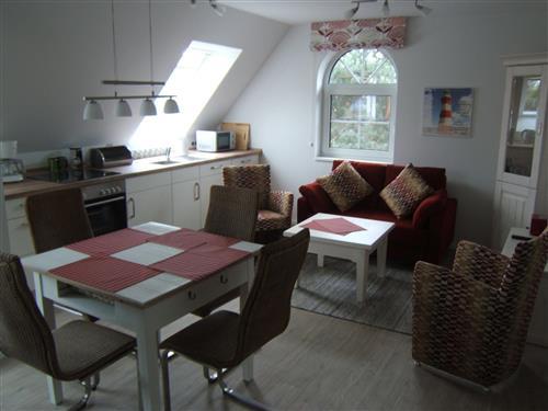 Holiday Home/Apartment - 4 persons -  - Störtebekerstraße - 18374 - Zingst