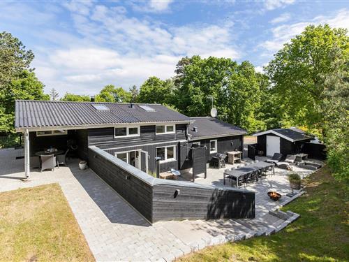 Sommerhus - 12 personer -  - Kalvehavestien - Fjellerup - 8585 - Glesborg