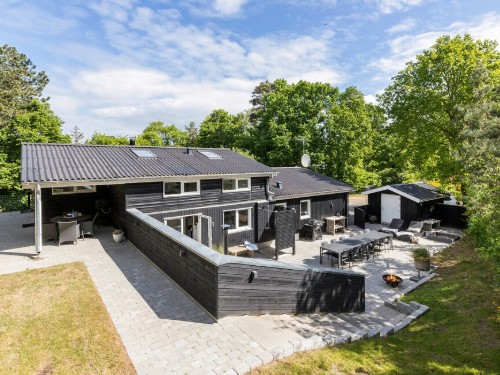 Sommerhus - 12 personer -  - Kalvehavestien - Fjellerup - 8585 - Glesborg