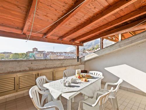 Holiday Home/Apartment - 4 persons -  - 67041 - Aielli