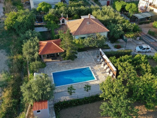 Feriehus - 8 personer -  - Don Mate Kaleba - Trogir-Kastel Kambelovac - 21214 - Kastel Kambelovac