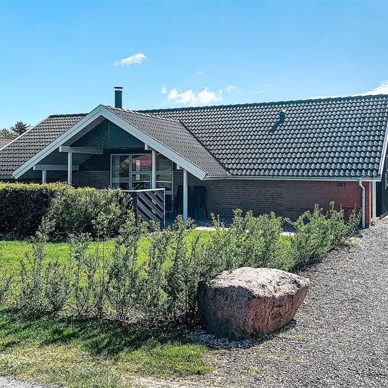 Sommerhus - 10 personer -  - Pøt Strandby - Pøt Strandby - 7130 - Juelsminde