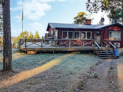 Holiday home - 6 persons -  - Hästskovägen - Norrtälje Yxlan - 76018 - Yxlan