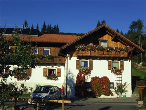 Feriehus / leilighet - 3 personer -  - Altlohberghütte - 93470 - Lohberg