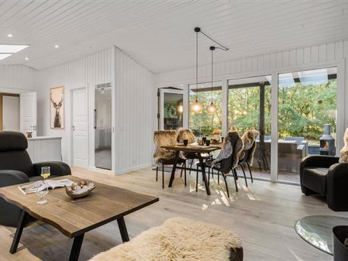 Holiday home - 6 persons -  - Vidjeparken - Helberskov - 9560 - Hadsund