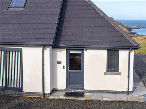 Holiday home - 2 persons -  - North Skye - IV55 8WY