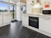 Image 13 - Kitchen