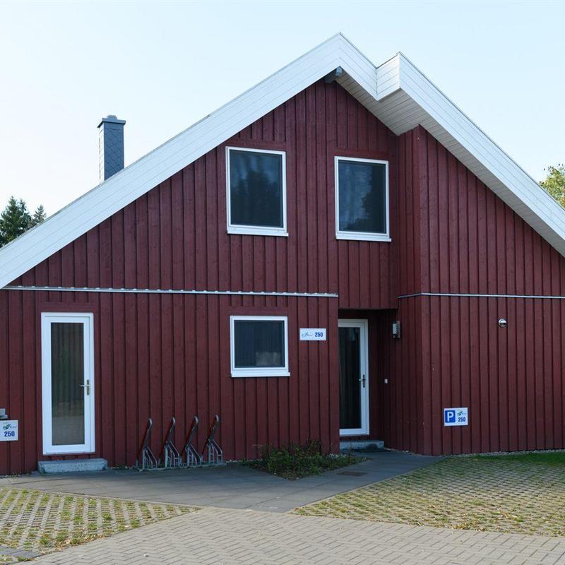 Sommerhus - 8 personer -  - Walter-Gotsmann-Straße - 17252 - Mirow