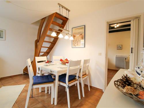 Holiday Home/Apartment - 5 persons -  - Am Ringwall - 27476 - Cuxhaven