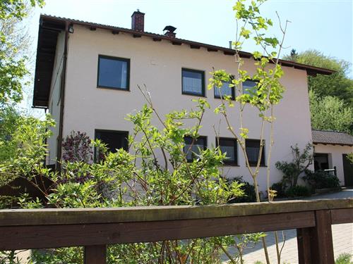 Bondegård - 3 personer -  - Gensleiten - 84367 - Reut