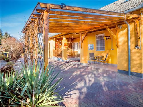 Sommerhus - 8 personer -  - Balatonbereny - 8649